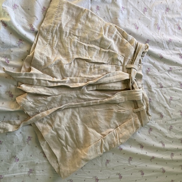 High Waist Khaki Shorts - Picture 5 of 7